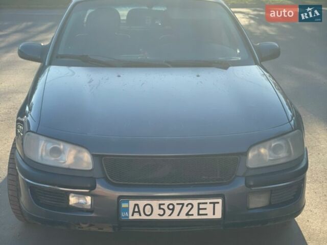 Серый Опель Омега, объемом двигателя 2 л и пробегом 370 тыс. км за 1800 $, фото 1 на Automoto.ua