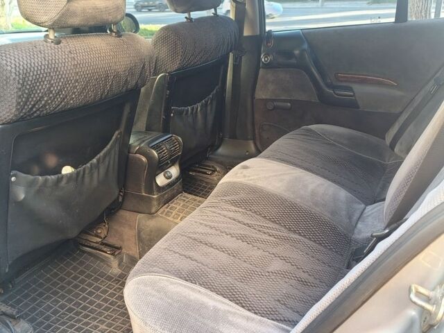 Сірий Опель Омега, об'ємом двигуна 2 л та пробігом 360 тис. км за 2200 $, фото 1 на Automoto.ua