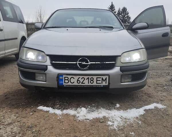 Серый Опель Омега, объемом двигателя 2 л и пробегом 120 тыс. км за 1550 $, фото 1 на Automoto.ua