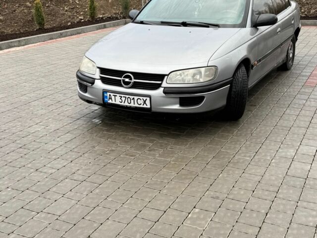Серый Опель Омега, объемом двигателя 2 л и пробегом 282 тыс. км за 1650 $, фото 1 на Automoto.ua