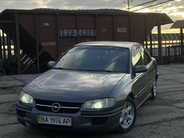 Сірий Опель Омега, об'ємом двигуна 2 л та пробігом 358 тис. км за 1000 $, фото 1 на Automoto.ua