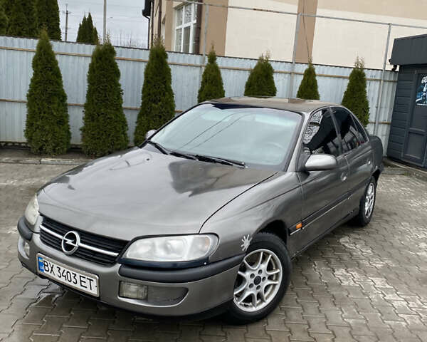 Сірий Опель Омега, об'ємом двигуна 2.5 л та пробігом 300 тис. км за 2300 $, фото 1 на Automoto.ua