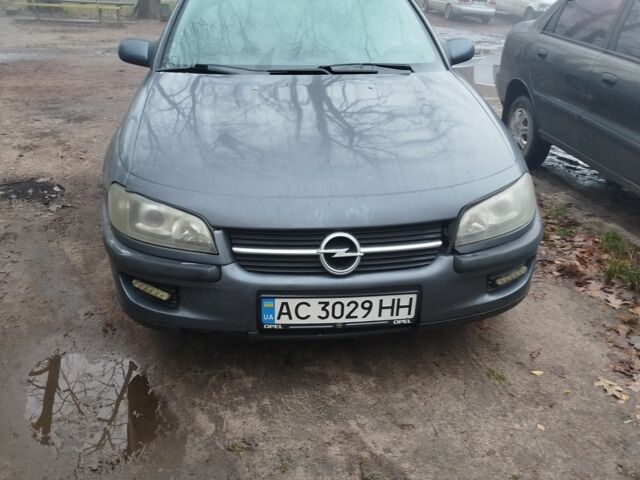 Серый Опель Омега, объемом двигателя 2.5 л и пробегом 345 тыс. км за 1300 $, фото 1 на Automoto.ua