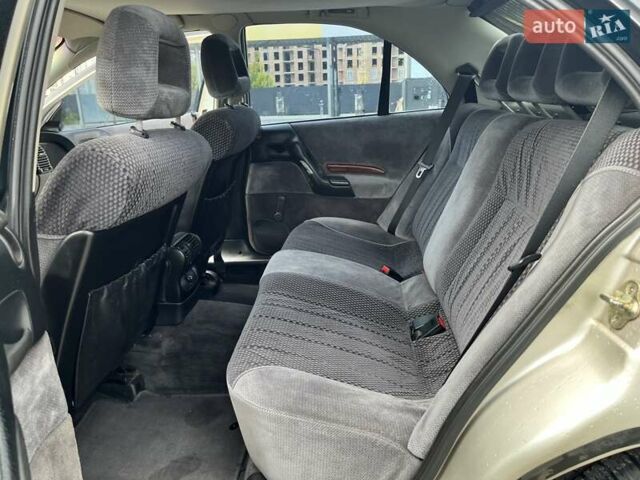 Серый Опель Омега, объемом двигателя 2 л и пробегом 250 тыс. км за 2500 $, фото 1 на Automoto.ua