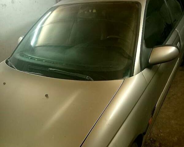 Сірий Опель Омега, об'ємом двигуна 2 л та пробігом 289 тис. км за 2500 $, фото 1 на Automoto.ua