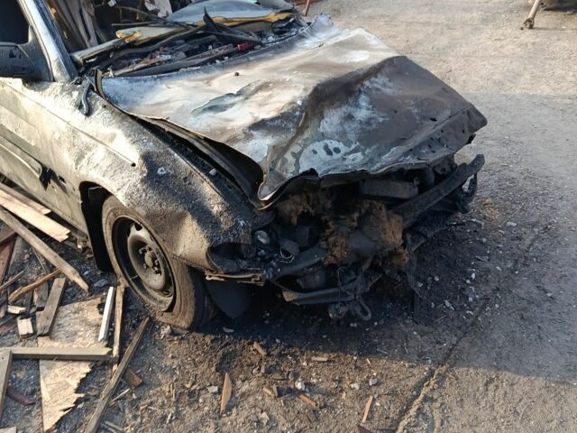 Серый Опель Омега, объемом двигателя 2 л и пробегом 400 тыс. км за 277 $, фото 1 на Automoto.ua