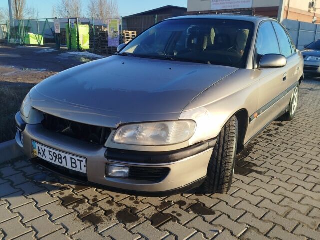 Серый Опель Омега, объемом двигателя 2.5 л и пробегом 400 тыс. км за 1850 $, фото 1 на Automoto.ua