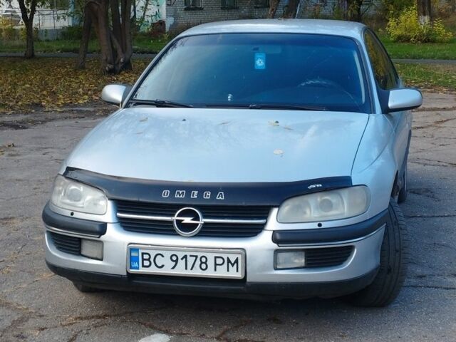 Сірий Опель Омега, об'ємом двигуна 2 л та пробігом 413 тис. км за 2400 $, фото 1 на Automoto.ua