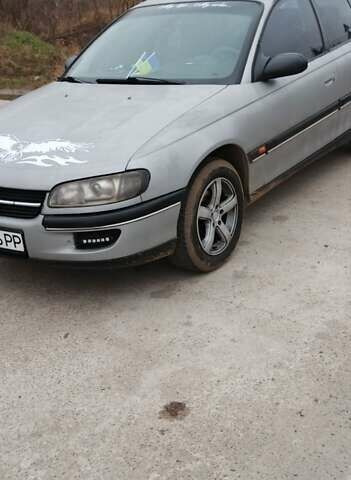 Серый Опель Омега, объемом двигателя 2 л и пробегом 37 тыс. км за 2500 $, фото 1 на Automoto.ua