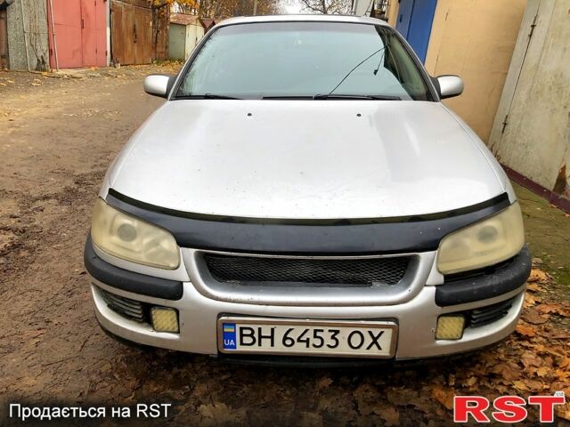 Сірий Опель Омега, об'ємом двигуна 2 л та пробігом 333 тис. км за 2250 $, фото 1 на Automoto.ua