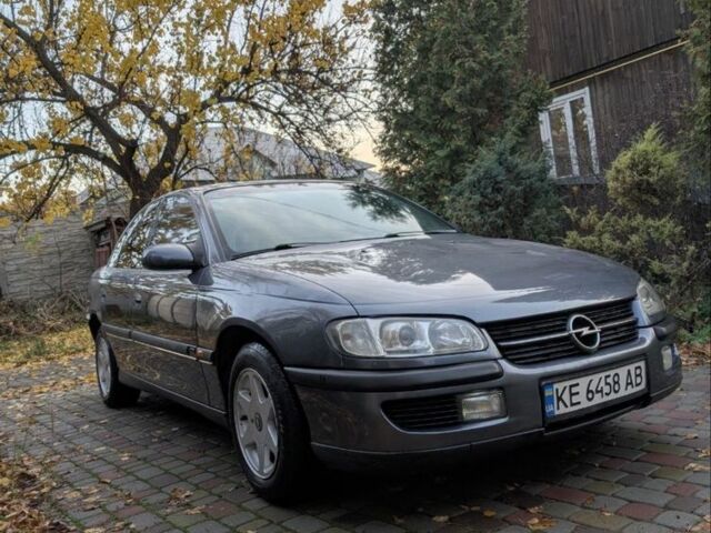 Серый Опель Омега, объемом двигателя 2 л и пробегом 340 тыс. км за 3200 $, фото 1 на Automoto.ua