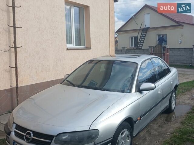 Серый Опель Омега, объемом двигателя 1.98 л и пробегом 449 тыс. км за 1800 $, фото 1 на Automoto.ua