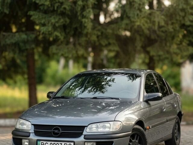 Сірий Опель Омега, об'ємом двигуна 2 л та пробігом 355 тис. км за 2200 $, фото 1 на Automoto.ua