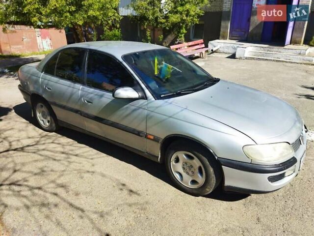 Серый Опель Омега, объемом двигателя 2 л и пробегом 500 тыс. км за 1600 $, фото 1 на Automoto.ua