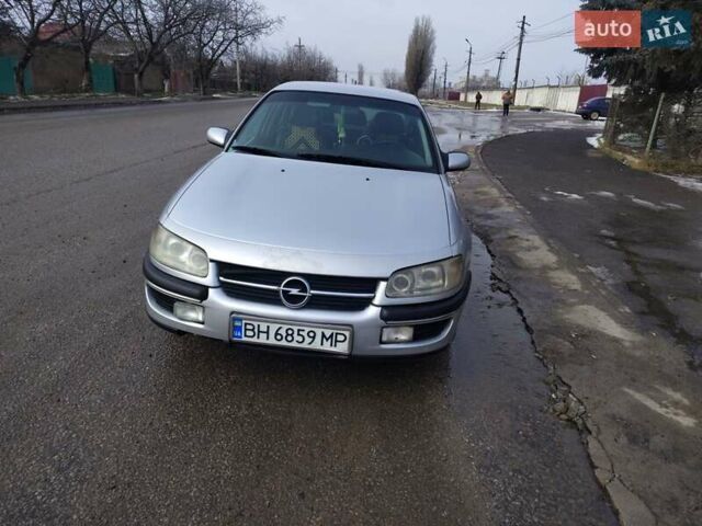Сірий Опель Омега, об'ємом двигуна 2 л та пробігом 540 тис. км за 2300 $, фото 1 на Automoto.ua