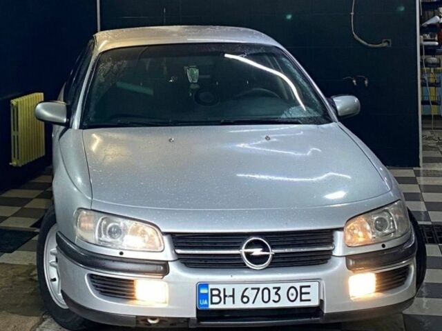 Серый Опель Омега, объемом двигателя 2.5 л и пробегом 335 тыс. км за 1700 $, фото 1 на Automoto.ua