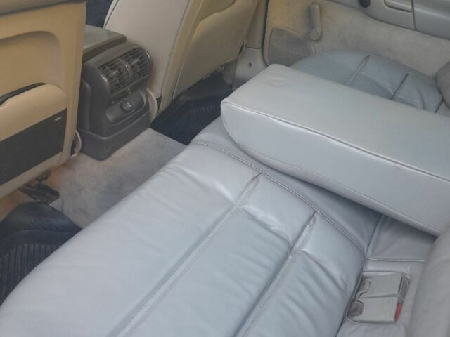 Серый Опель Омега, объемом двигателя 2 л и пробегом 300 тыс. км за 2700 $, фото 1 на Automoto.ua