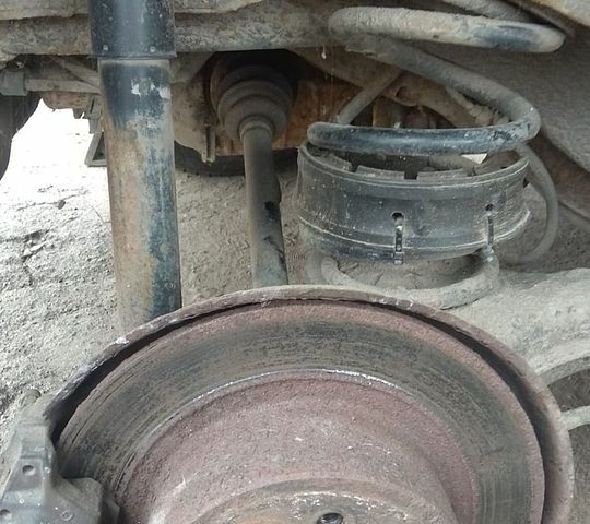 Сірий Опель Омега, об'ємом двигуна 2 л та пробігом 395 тис. км за 1800 $, фото 1 на Automoto.ua