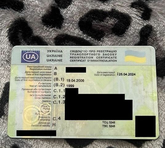 Серый Опель Омега, объемом двигателя 2.5 л и пробегом 283 тыс. км за 1500 $, фото 1 на Automoto.ua