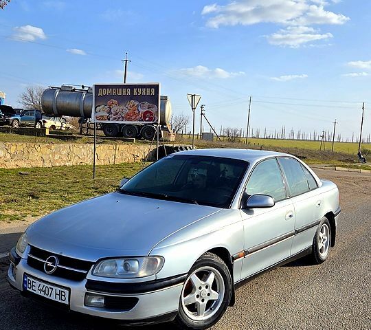 Сірий Опель Омега, об'ємом двигуна 2.5 л та пробігом 284 тис. км за 2500 $, фото 1 на Automoto.ua