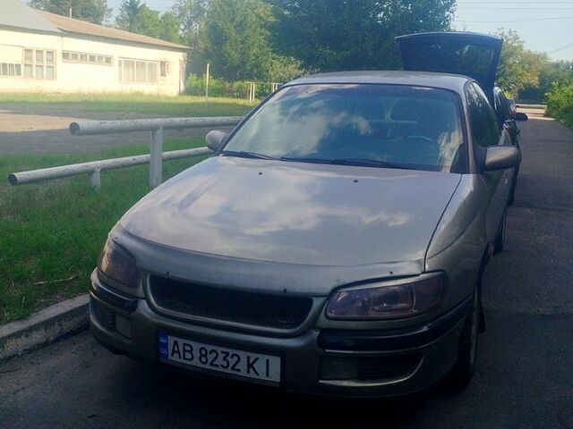 Серый Опель Омега, объемом двигателя 2 л и пробегом 368 тыс. км за 1800 $, фото 1 на Automoto.ua