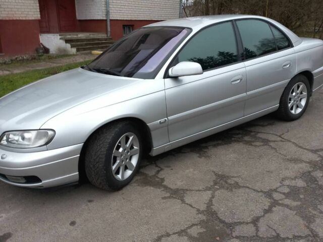 Серый Опель Омега, объемом двигателя 0 л и пробегом 350 тыс. км за 3000 $, фото 1 на Automoto.ua