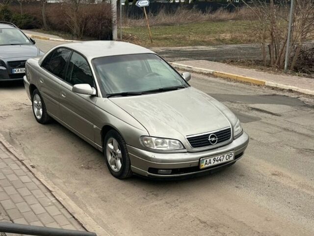 Сірий Опель Омега, об'ємом двигуна 2.2 л та пробігом 428 тис. км за 2400 $, фото 1 на Automoto.ua