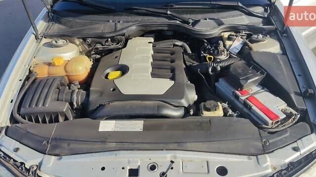 Сірий Опель Омега, об'ємом двигуна 2.5 л та пробігом 365 тис. км за 4650 $, фото 1 на Automoto.ua