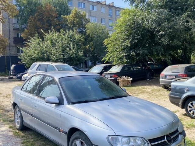 Сірий Опель Омега, об'ємом двигуна 2 л та пробігом 174 тис. км за 900 $, фото 1 на Automoto.ua