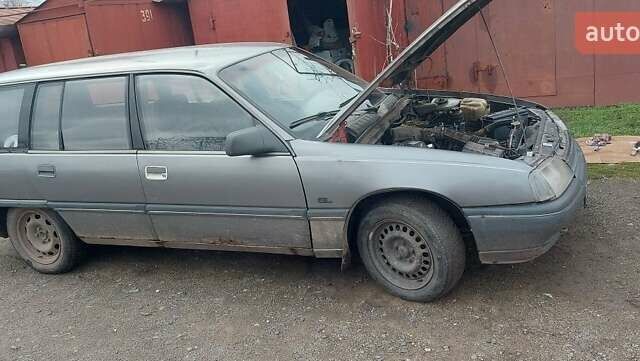Серый Опель Омега, объемом двигателя 2 л и пробегом 500 тыс. км за 700 $, фото 1 на Automoto.ua