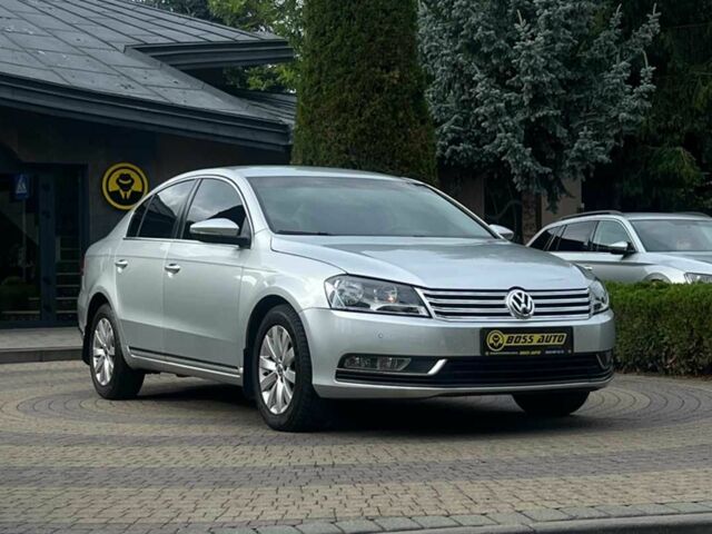 Сірий Опель Омега, об'ємом двигуна 2.3 л та пробігом 3 тис. км за 1365 $, фото 1 на Automoto.ua