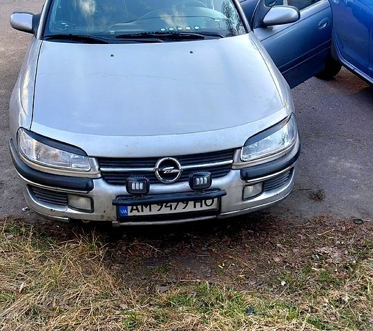 Серый Опель Омега, объемом двигателя 2 л и пробегом 450 тыс. км за 2000 $, фото 1 на Automoto.ua
