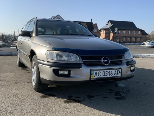 Сірий Опель Омега, об'ємом двигуна 2 л та пробігом 350 тис. км за 2300 $, фото 1 на Automoto.ua
