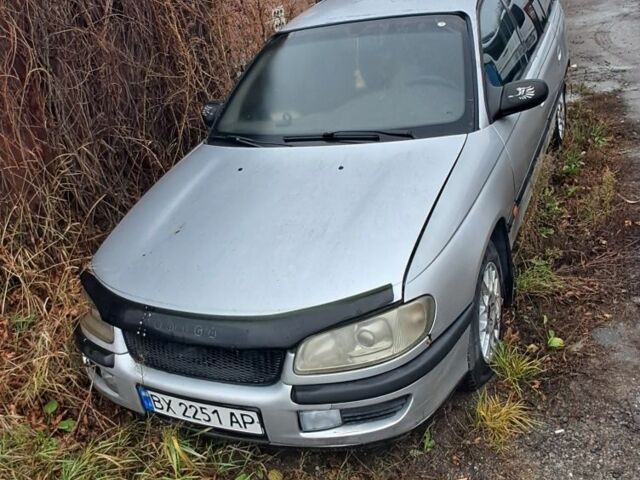 Серый Опель Омега, объемом двигателя 2.5 л и пробегом 260 тыс. км за 700 $, фото 1 на Automoto.ua