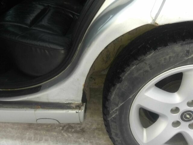 Сірий Опель Омега, об'ємом двигуна 2.5 л та пробігом 295 тис. км за 2000 $, фото 1 на Automoto.ua