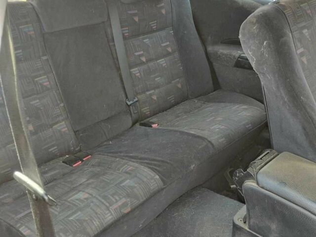 Серый Опель Омега, объемом двигателя 0 л и пробегом 200 тыс. км за 2000 $, фото 1 на Automoto.ua