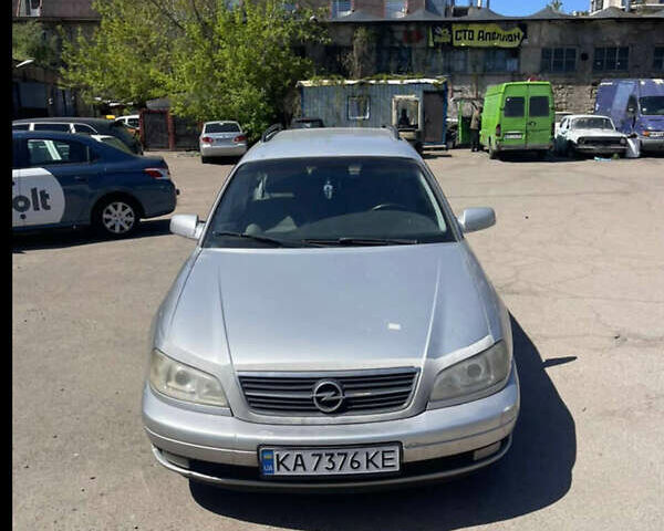 Серый Опель Омега, объемом двигателя 2 л и пробегом 330 тыс. км за 2750 $, фото 1 на Automoto.ua