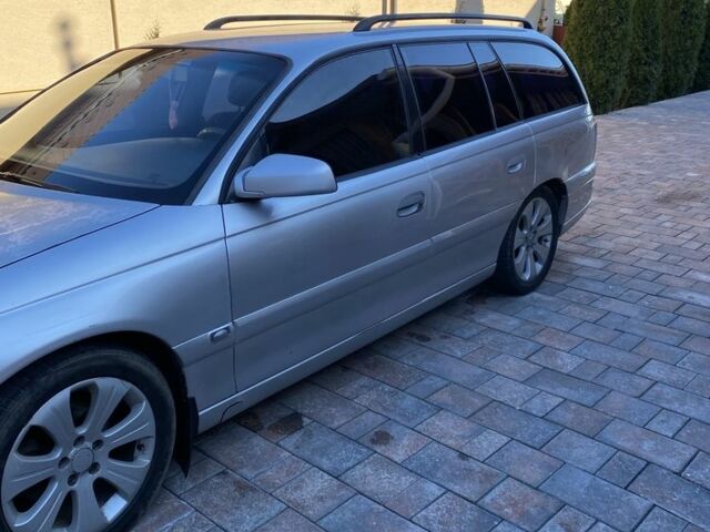 Серый Опель Омега, объемом двигателя 2.2 л и пробегом 350 тыс. км за 1500 $, фото 1 на Automoto.ua