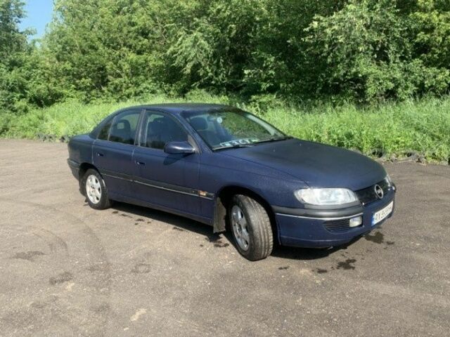 Синий Опель Омега, объемом двигателя 2.5 л и пробегом 1 тыс. км за 1900 $, фото 1 на Automoto.ua