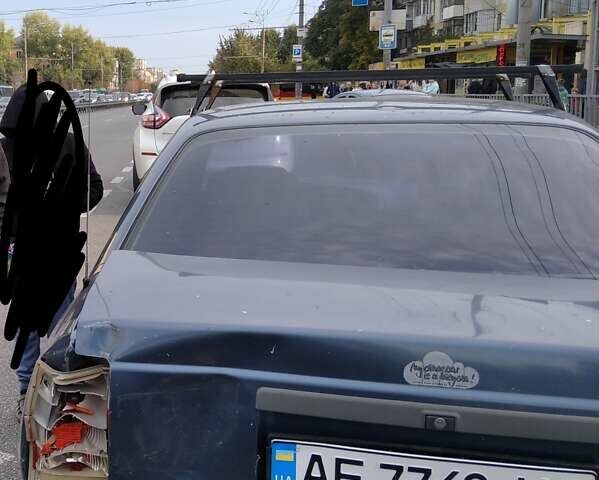 Синий Опель Омега, объемом двигателя 2 л и пробегом 360 тыс. км за 1000 $, фото 1 на Automoto.ua