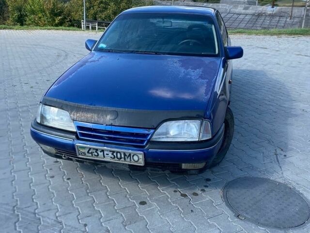Синий Опель Омега, объемом двигателя 2 л и пробегом 235 тыс. км за 850 $, фото 1 на Automoto.ua