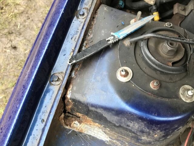 Опель Омега 1990 в Ставище на Automoto.ua Синий Опель Омега, объемом двигателя 1.5 л и пробегом 3 тыс. км за 500 $, фото 1 на Automoto.ua