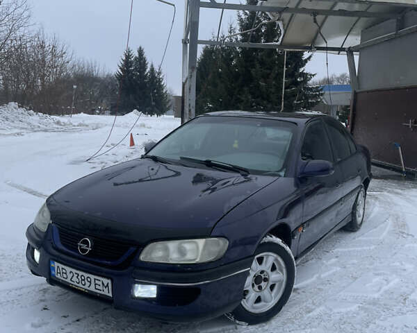 Синий Опель Омега, объемом двигателя 2 л и пробегом 320 тыс. км за 1700 $, фото 1 на Automoto.ua
