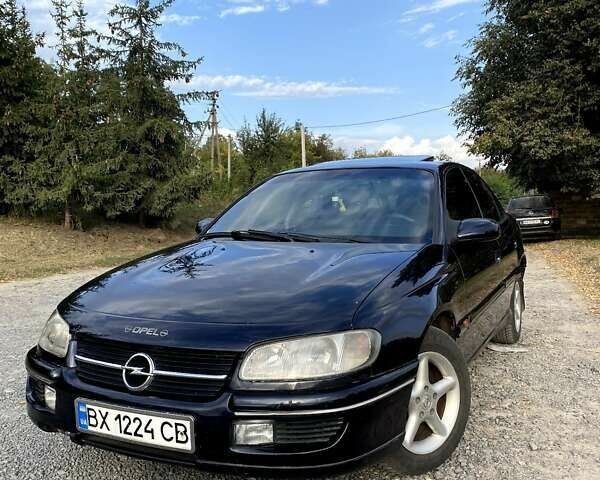 Синий Опель Омега, объемом двигателя 2 л и пробегом 487 тыс. км за 3000 $, фото 1 на Automoto.ua