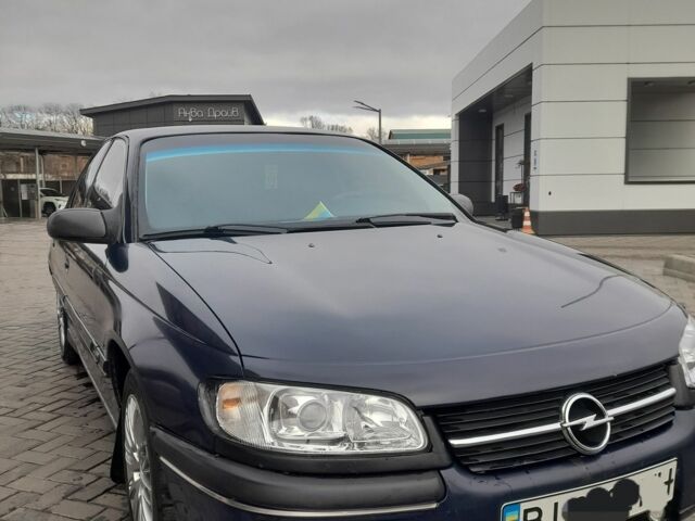 Синий Опель Омега, объемом двигателя 2 л и пробегом 350 тыс. км за 2800 $, фото 1 на Automoto.ua