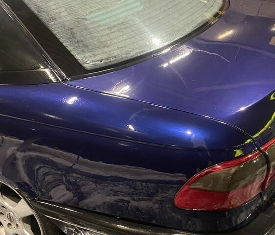 Синий Опель Омега, объемом двигателя 2.5 л и пробегом 350 тыс. км за 1300 $, фото 1 на Automoto.ua