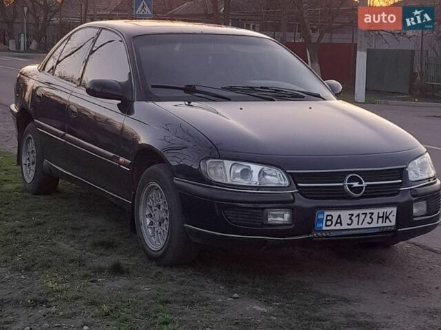 Синій Опель Омега, об'ємом двигуна 2 л та пробігом 307 тис. км за 2250 $, фото 1 на Automoto.ua