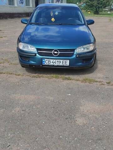 Синий Опель Омега, объемом двигателя 2.5 л и пробегом 356 тыс. км за 3500 $, фото 1 на Automoto.ua