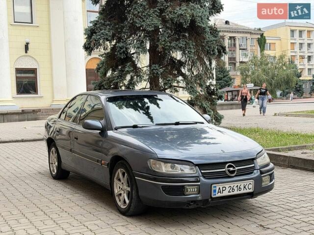 Синій Опель Омега, об'ємом двигуна 2 л та пробігом 300 тис. км за 1750 $, фото 1 на Automoto.ua