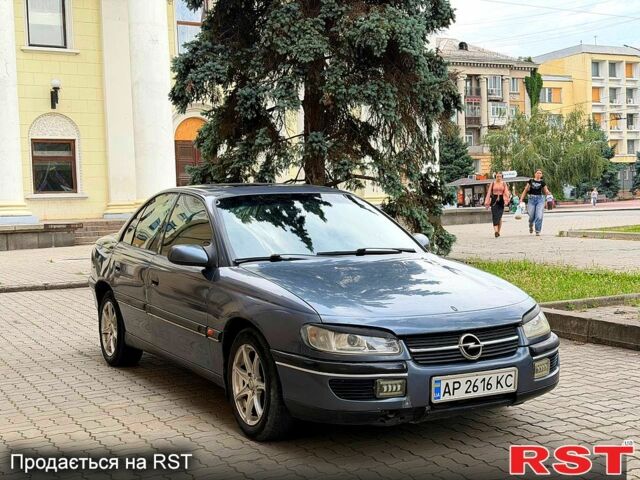 Синій Опель Омега, об'ємом двигуна 2 л та пробігом 250 тис. км за 1750 $, фото 1 на Automoto.ua
